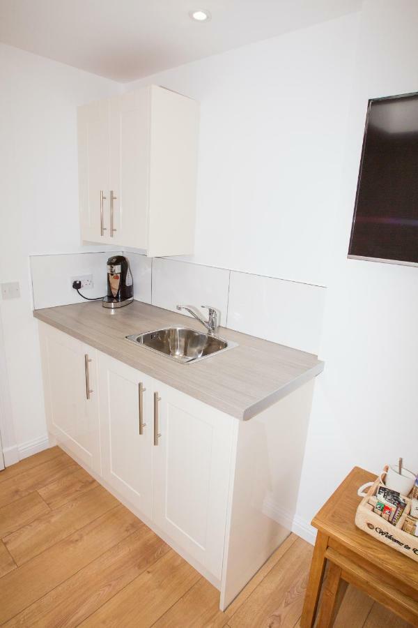 The Chimneys Bed & Breakfast Perth Bagian luar foto